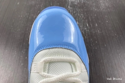 Retro Air 704 CT8012-141 Sophisticated Jordan 11 0821